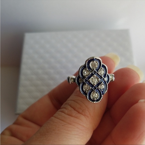 Swarovski Elements Blue Vintage Look Ring NEW - Picture 8 of 12